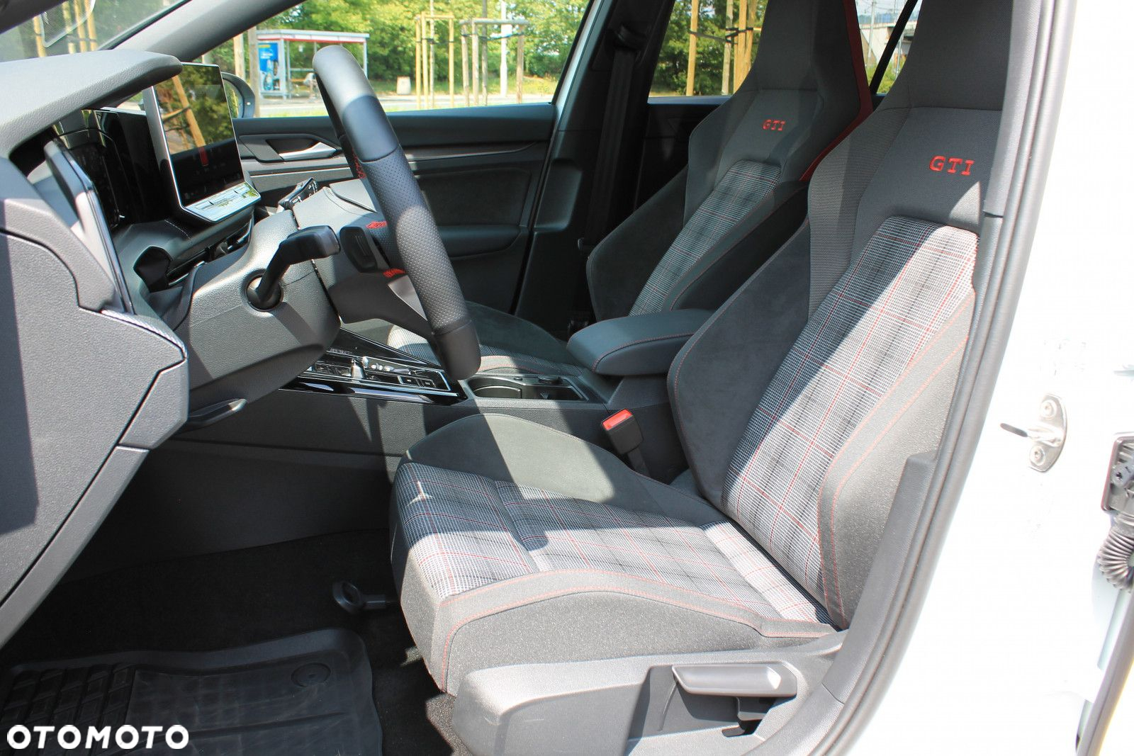 Volkswagen Golf - 9