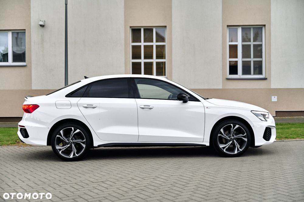 Audi A3 Limousine - 14