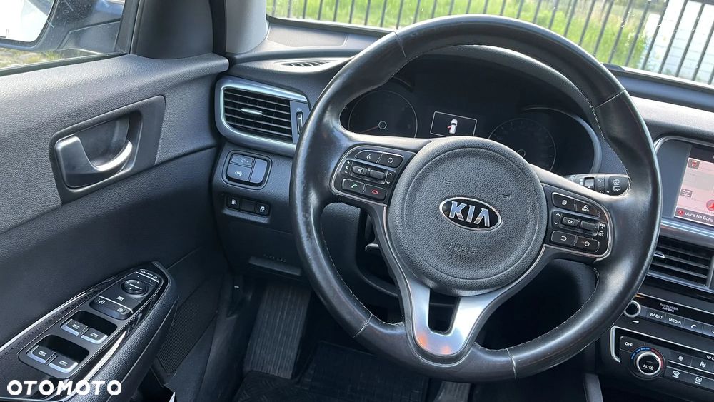 Kia Optima 1.7 CRDI L DCT - 12
