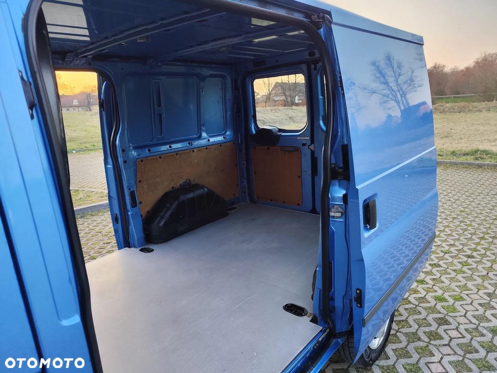 Ford TRANSIT - 13