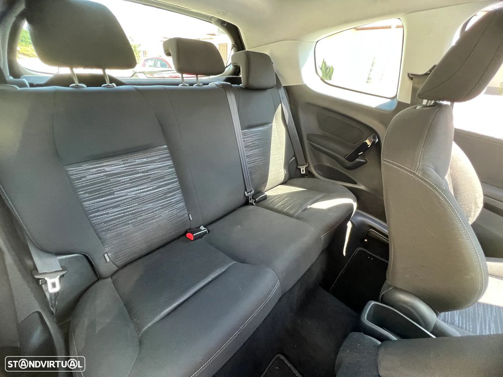 Peugeot 208 1.2 PureTech Access - 13