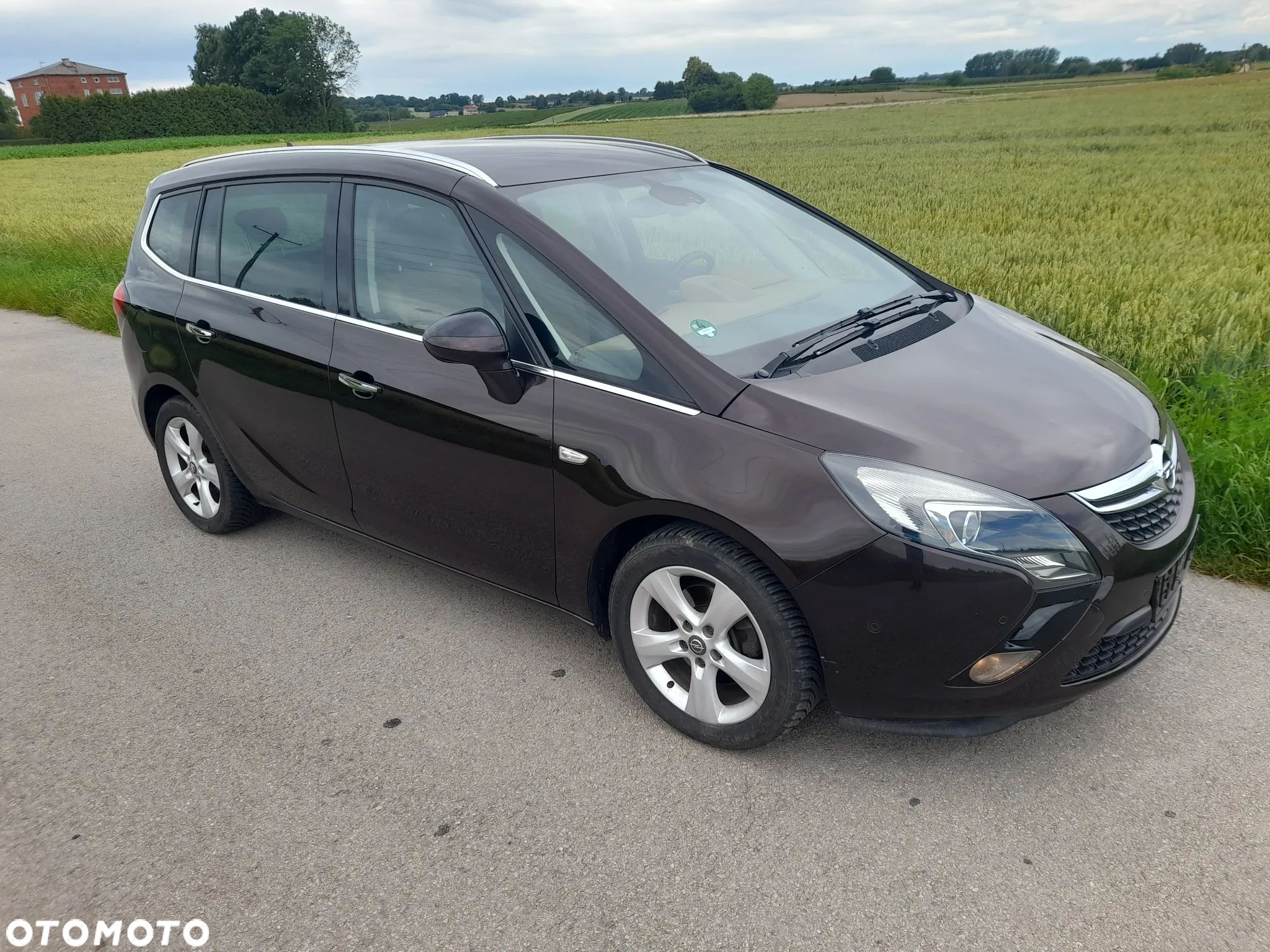 Opel Zafira 1.8 Cosmo - 1