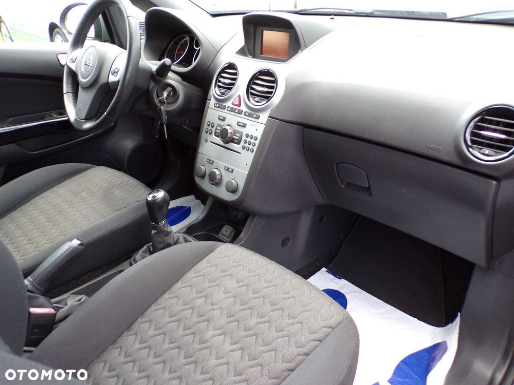 Opel Corsa - 26