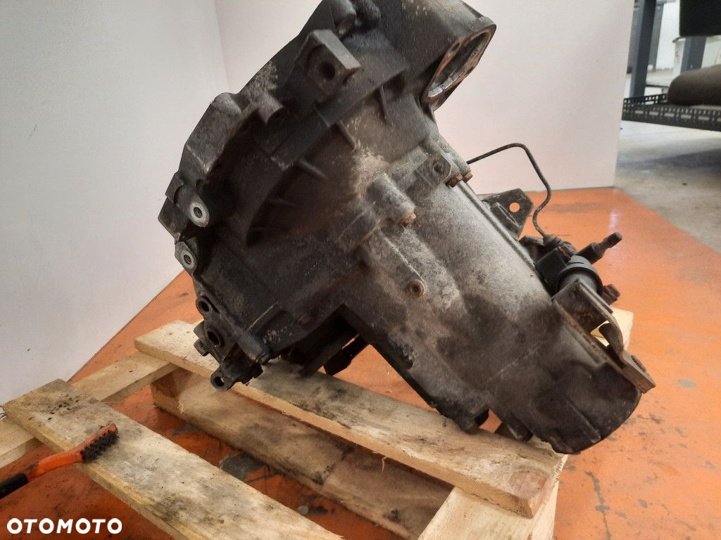 AUDI A3 8L 1.6MT 101KM 96-00 SKRZYNIA BIEGÓW MANUALNA 02K301107J AKL - 10