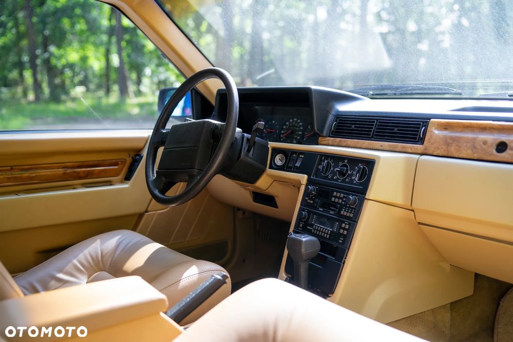 Volvo 780 - 12