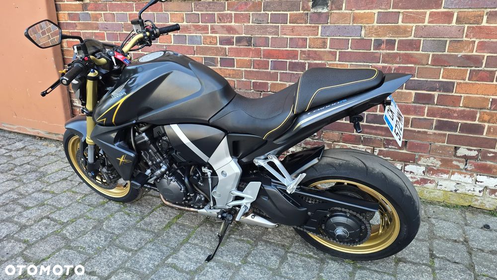 Honda CB - 9