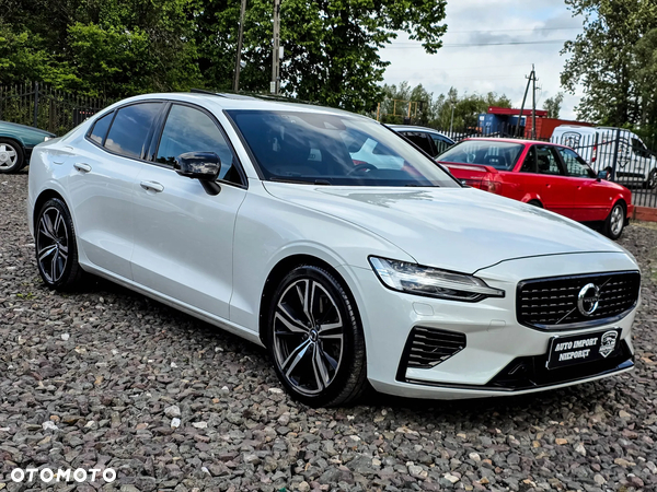 Volvo S60 T8 Recharge AWD Ultimate Dark