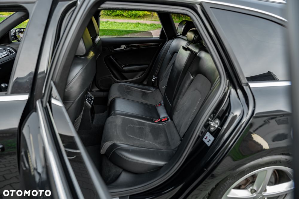 Audi A4 Avant 2.0 TFSI quattro S line Sportpaket - 21
