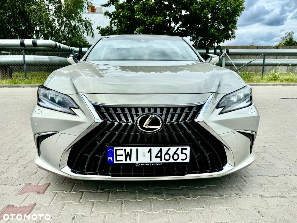 Lexus ES 300h Prestige - 5