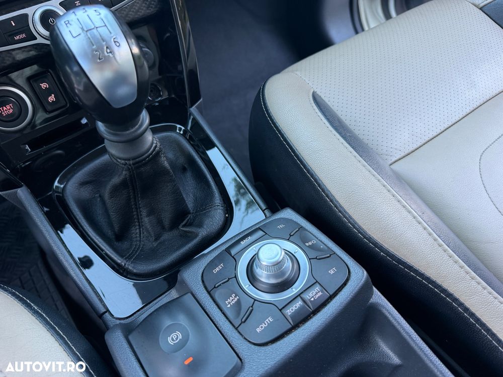 Renault Koleos ver-dci-150-fap-4x4-bose-edition - 10