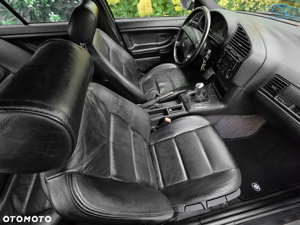 BMW M3 Standard - 25