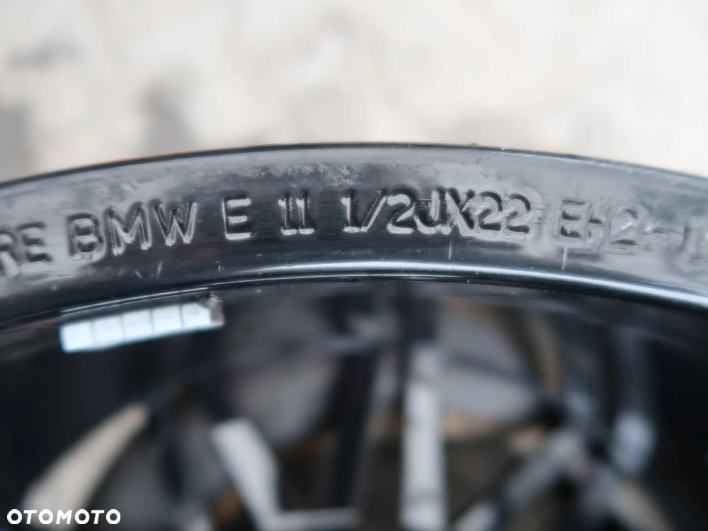 247 Felga Aluminiowa BMW 8093564 11,5x22et43 - 4