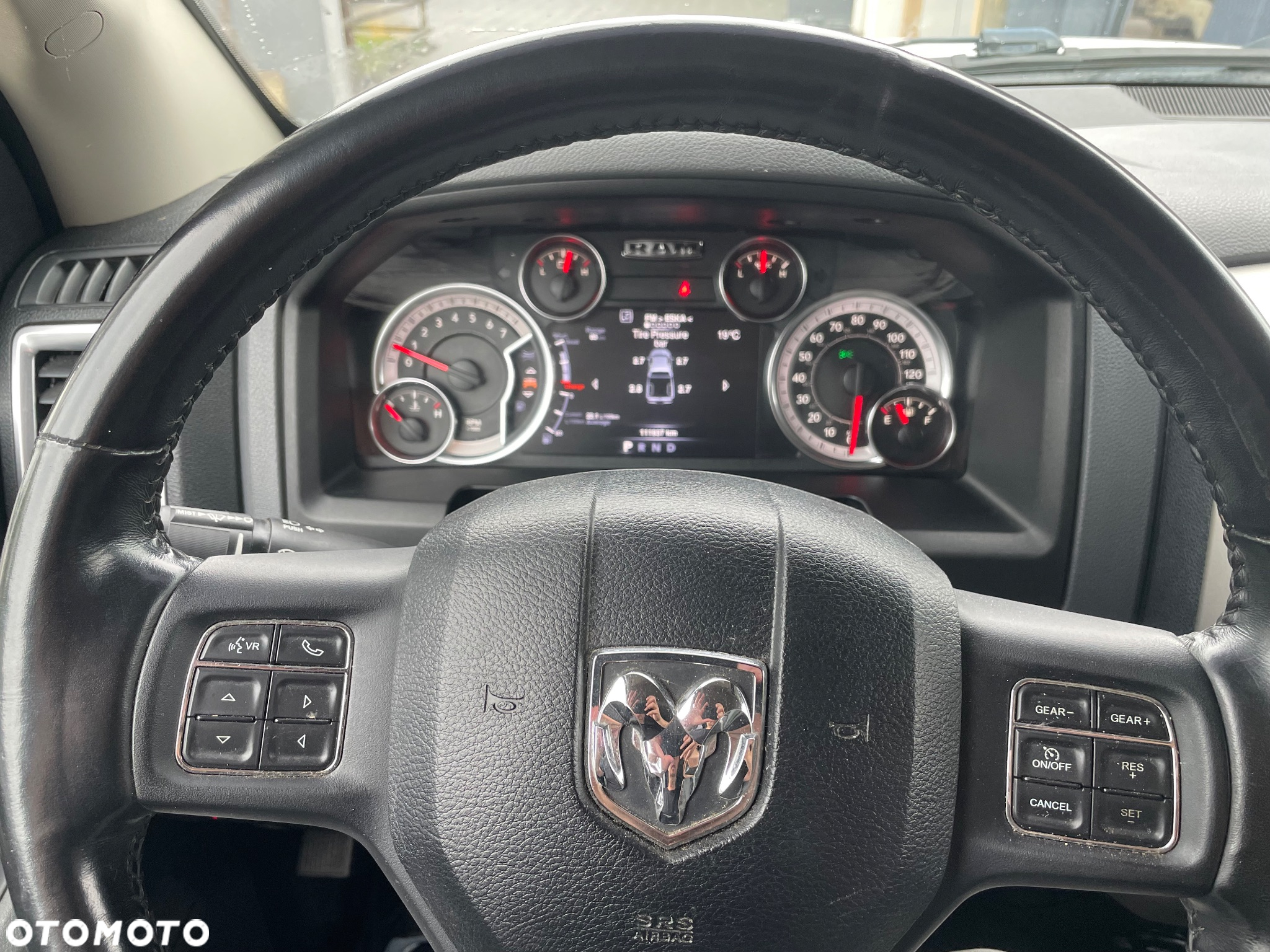RAM 1500 Crew Cab Longhorn - 12