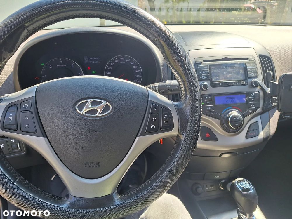 Hyundai i30 i30cw 1.6 CRDi Classic - 9