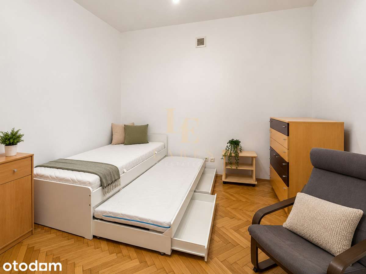 Kawalerka | Sufity 2,95m | Mokotów | Kamienica