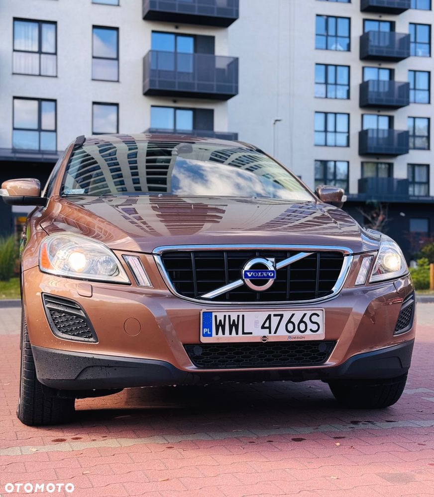 Volvo XC 60 D5 AWD Momentum - 1