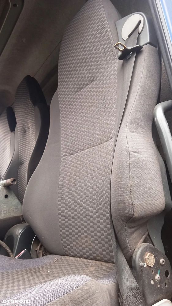 Fotel kierowcy pasażera MAN TGL E4 - 1