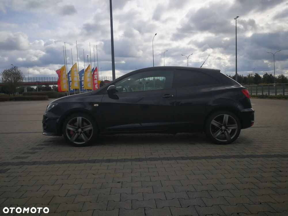 Seat Ibiza SC 1.4 TSI Cupra DSG - 2