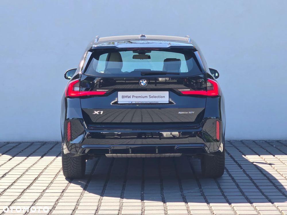 BMW X1 sDrive18i M Sport - 5