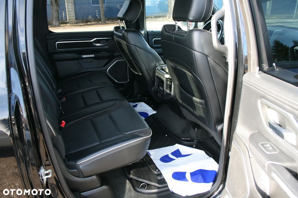 RAM 1500 5.7 Quad Cab Laramie - 29