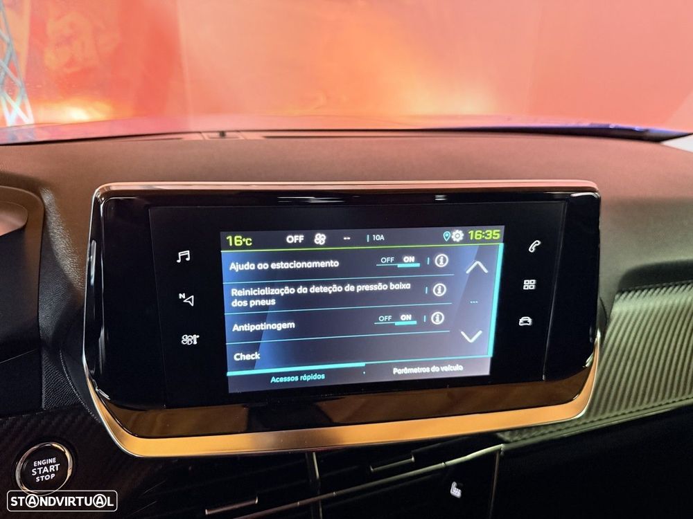 Peugeot e-2008 50 kWh Allure Pack - 12