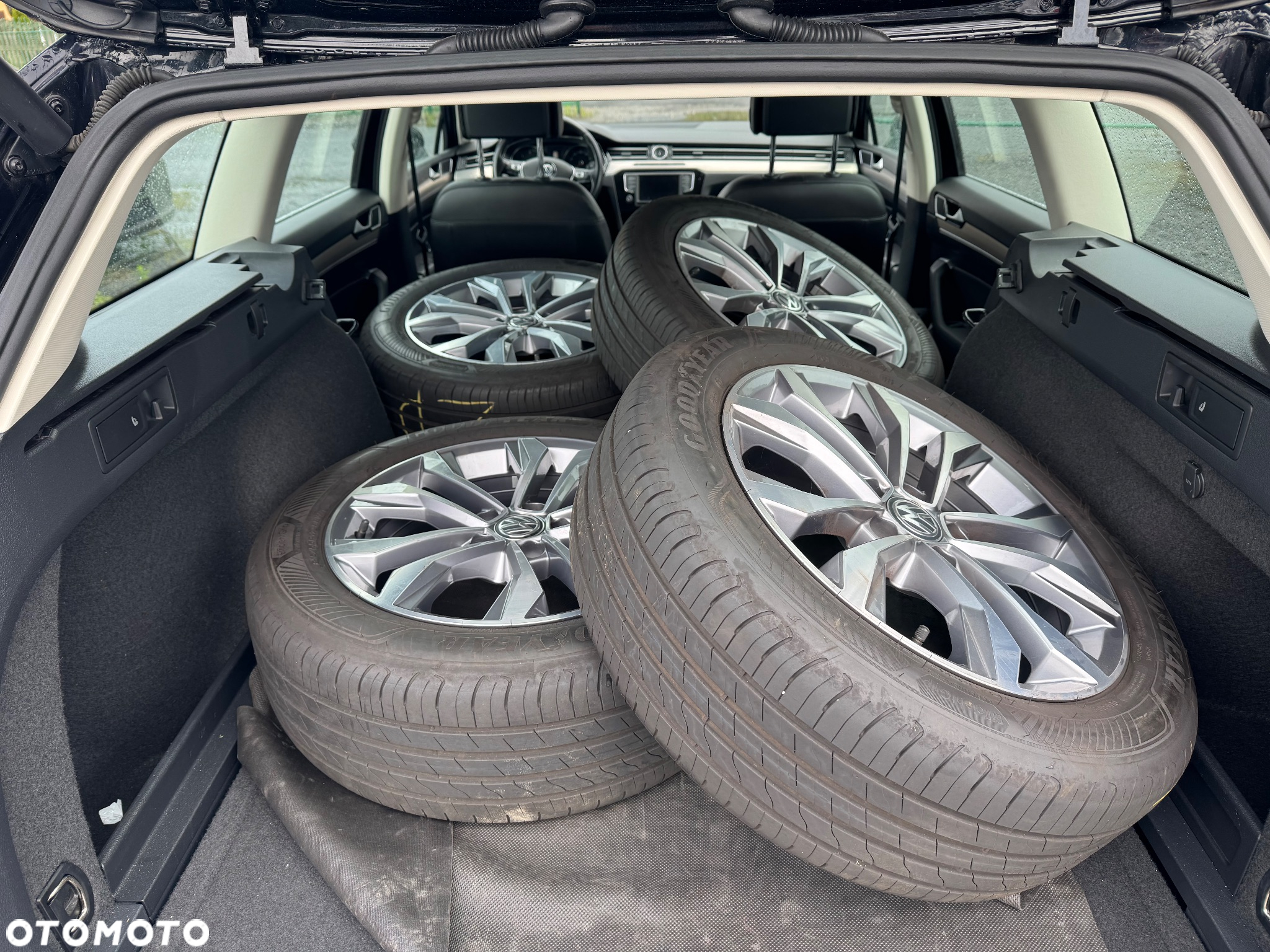 Volkswagen Passat 2.0 TDI BMT Highline DSG - 18