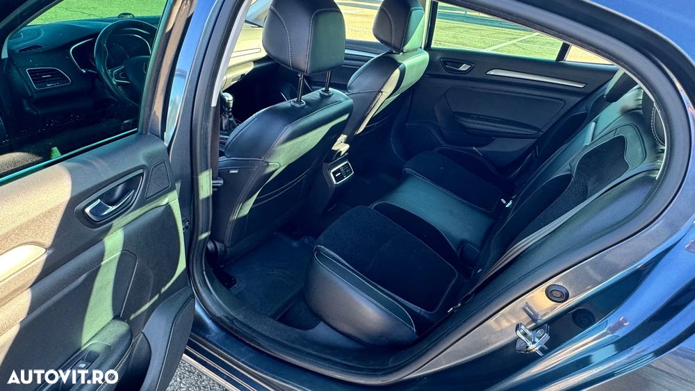 Renault Megane Energy dCi Zen - 10