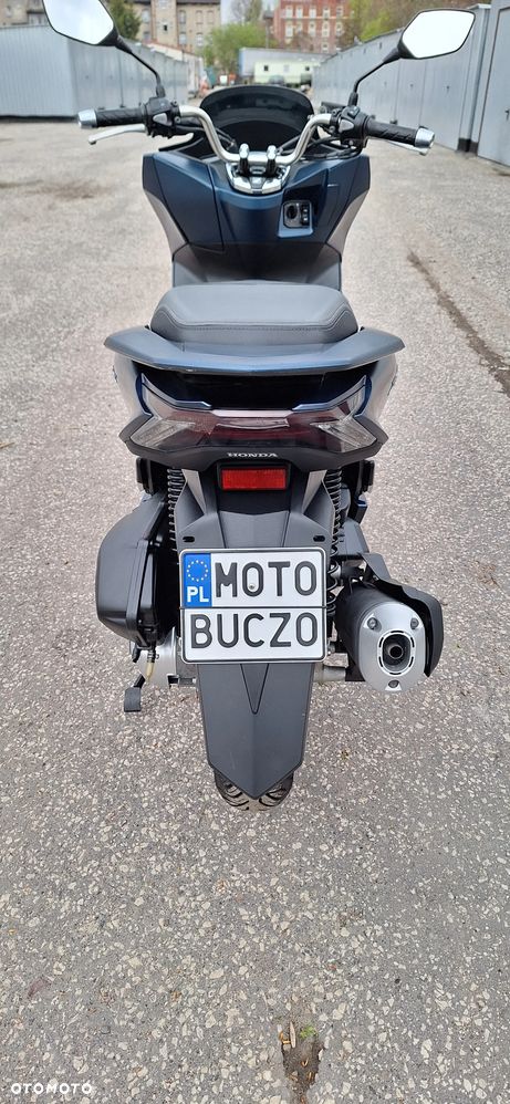 Honda PCX - 9