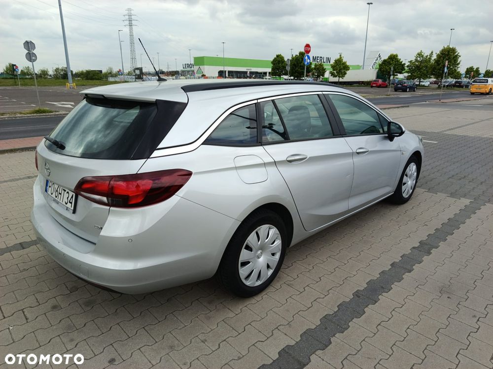Opel Astra 1.6 CDTI Dynamic - 2
