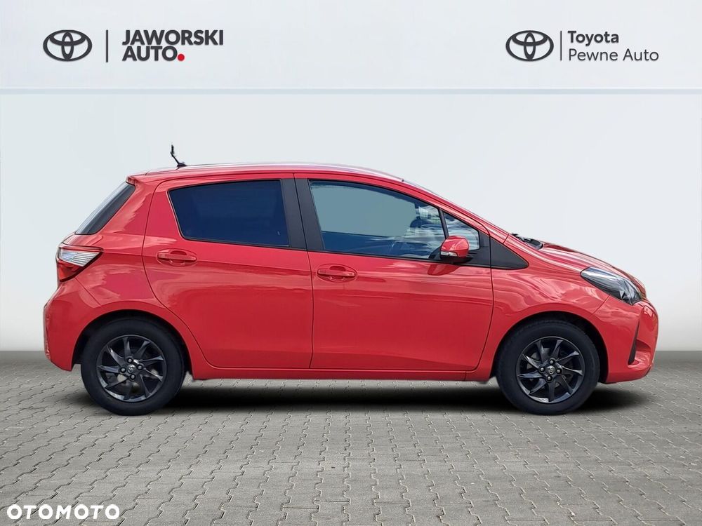 Toyota Yaris - 17