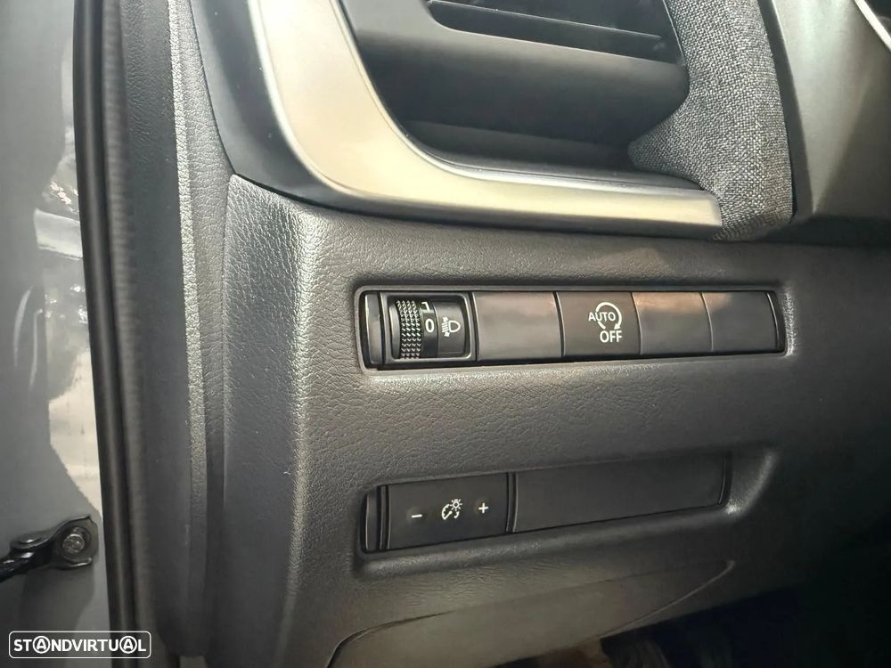 Nissan Qashqai 1.3 DIG-T Engage - 30