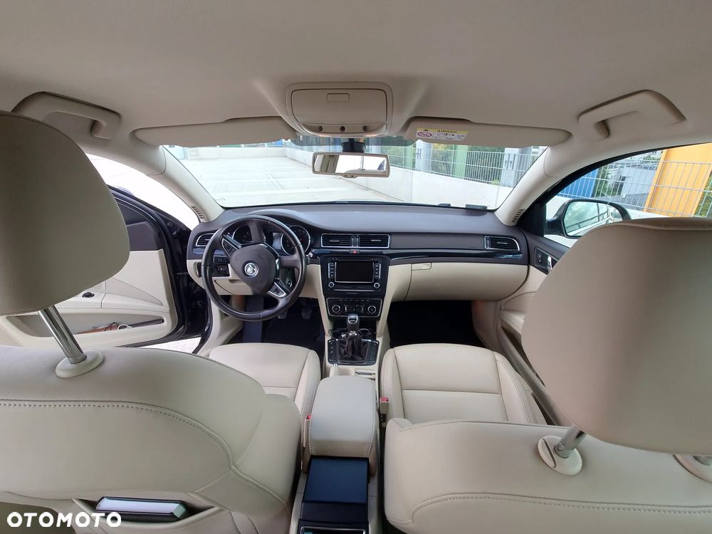 Skoda Superb - 14