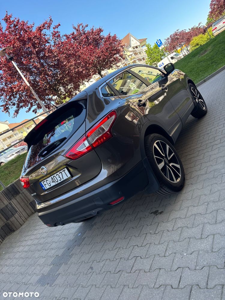 Nissan Qashqai - 4