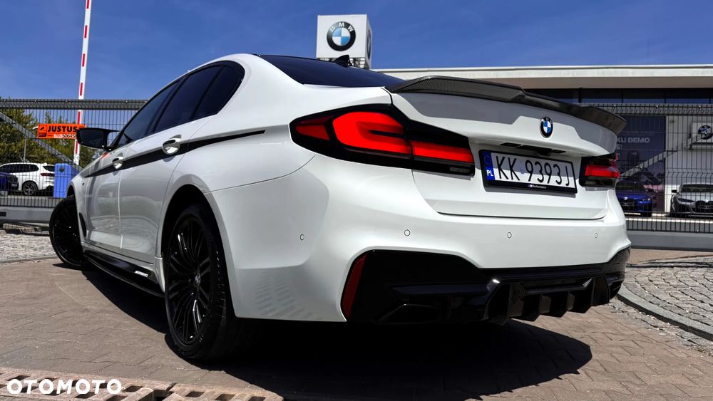 BMW Seria 5 530i xDrive M Sport sport - 16