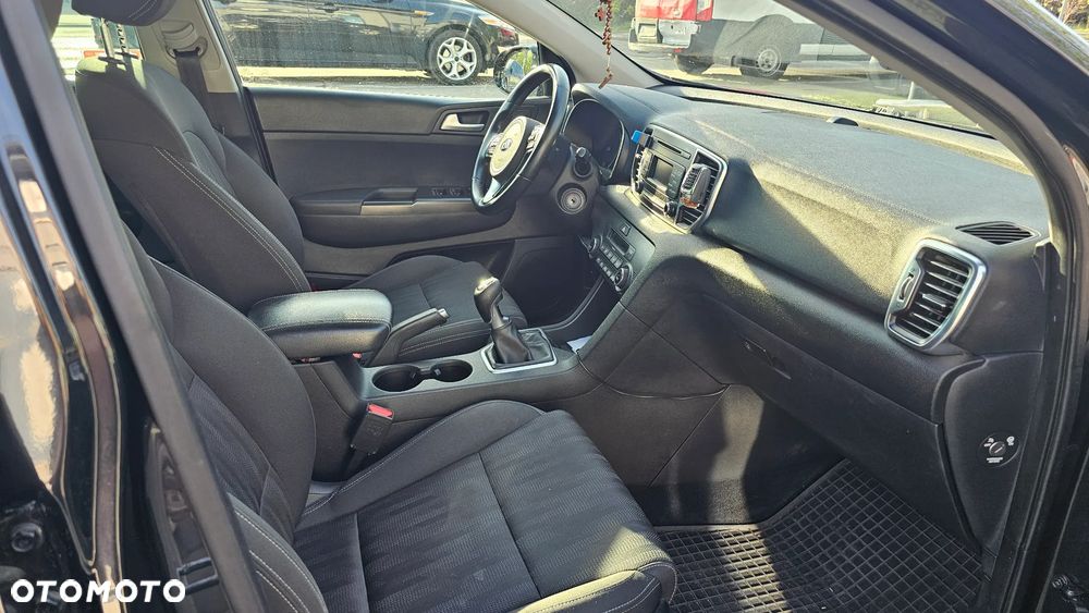 Kia Sportage 1.6 GDI M 2WD - 26