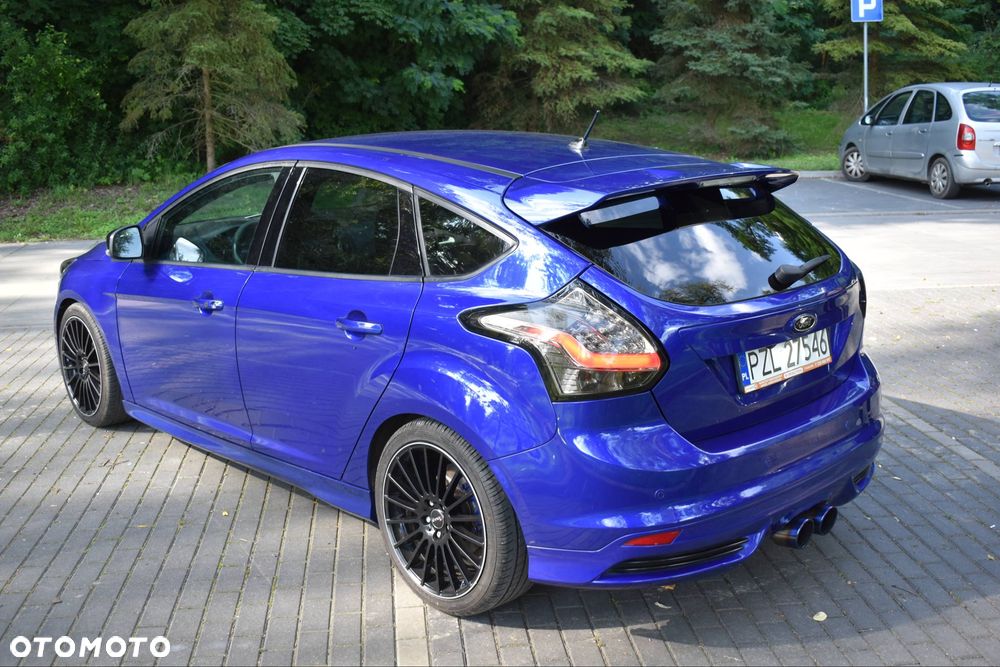 Ford Focus 2.0 EcoBoost ST mit Leder-Sport-Paket - 8