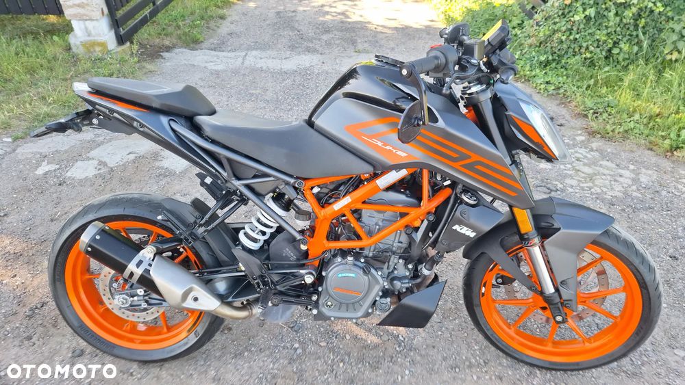 KTM Duke 125