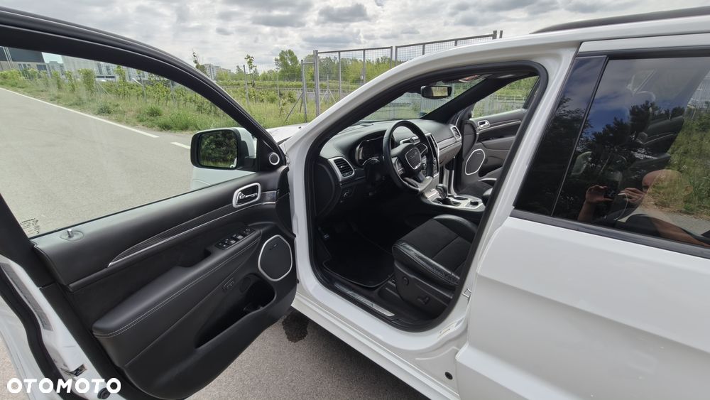 Jeep Grand Cherokee 6.4 V8 SRT8 EU6 - 17