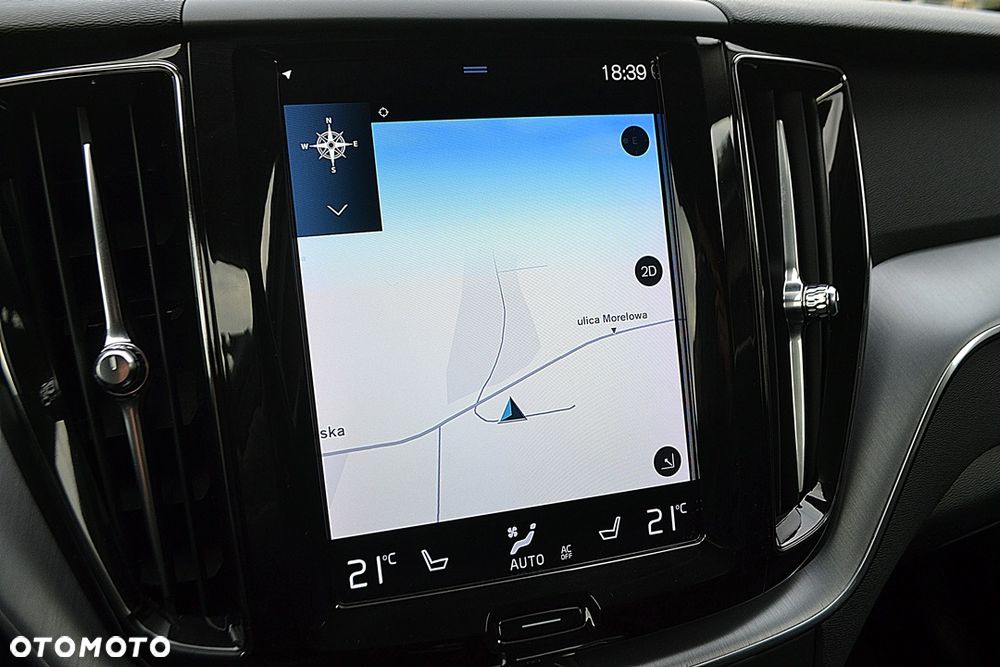 Volvo XC 60 B4 D Geartronic Momentum - 28