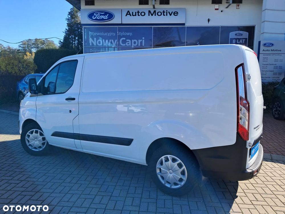 Ford Transit Custom - 8