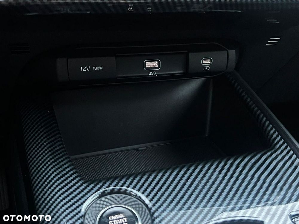 Kia Niro 1.6 GDI Hybrid L - 25