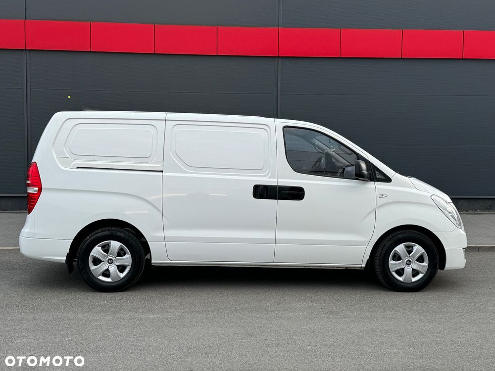 Hyundai H1 - 10