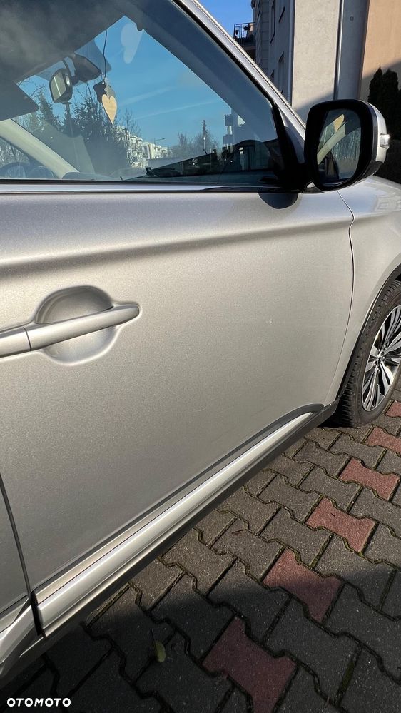 Mitsubishi Outlander 2.0 Intense 4WD CVT - 10