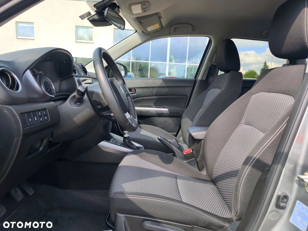 Suzuki Vitara 1.4 Boosterjet Premium 4WD - 10