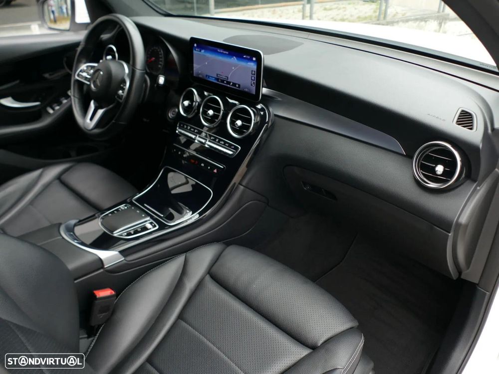 Mercedes-Benz GLC 300 de Coupé 4Matic - 30