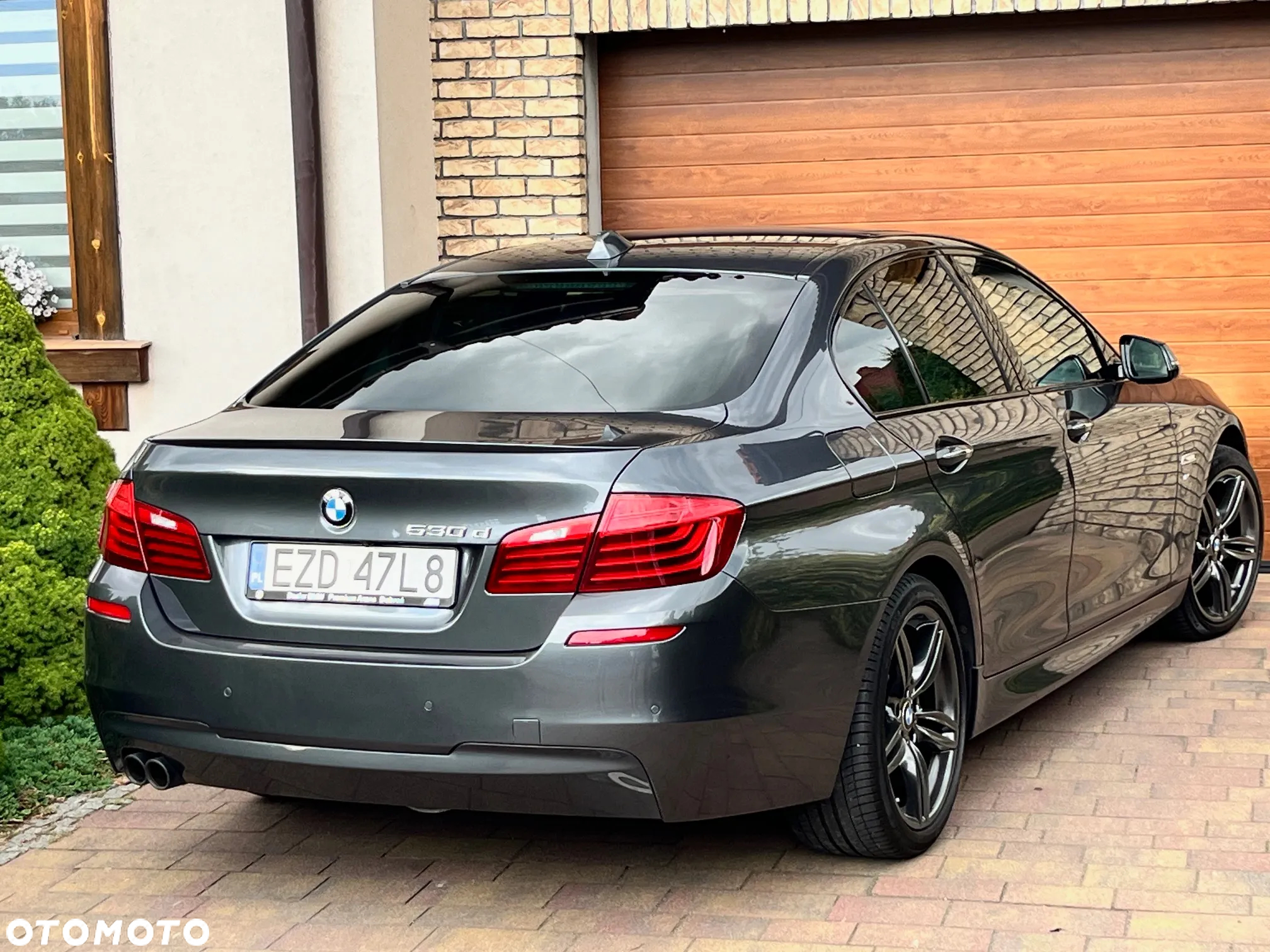 BMW Seria 5 530d xDrive Luxury Line - 11