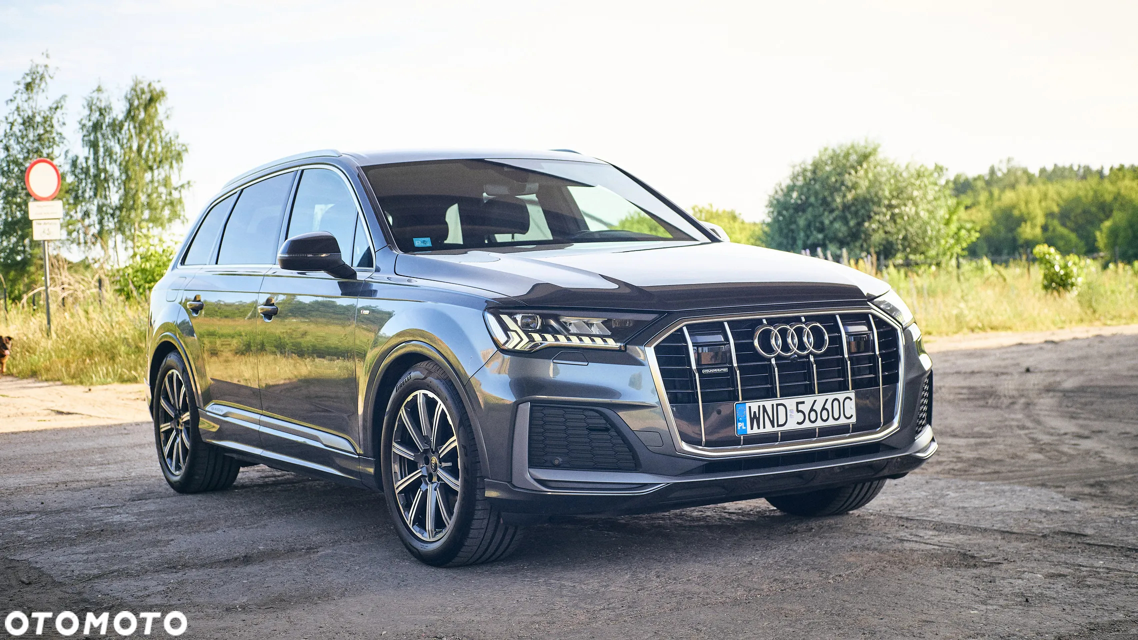 Audi Q7 - 11