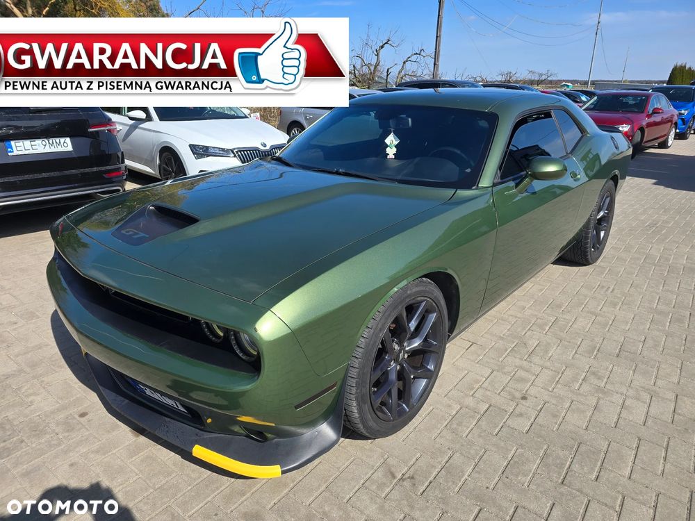 Dodge Challenger - 1