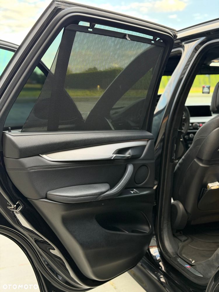 BMW X5 xDrive30d Sport-Aut - 29