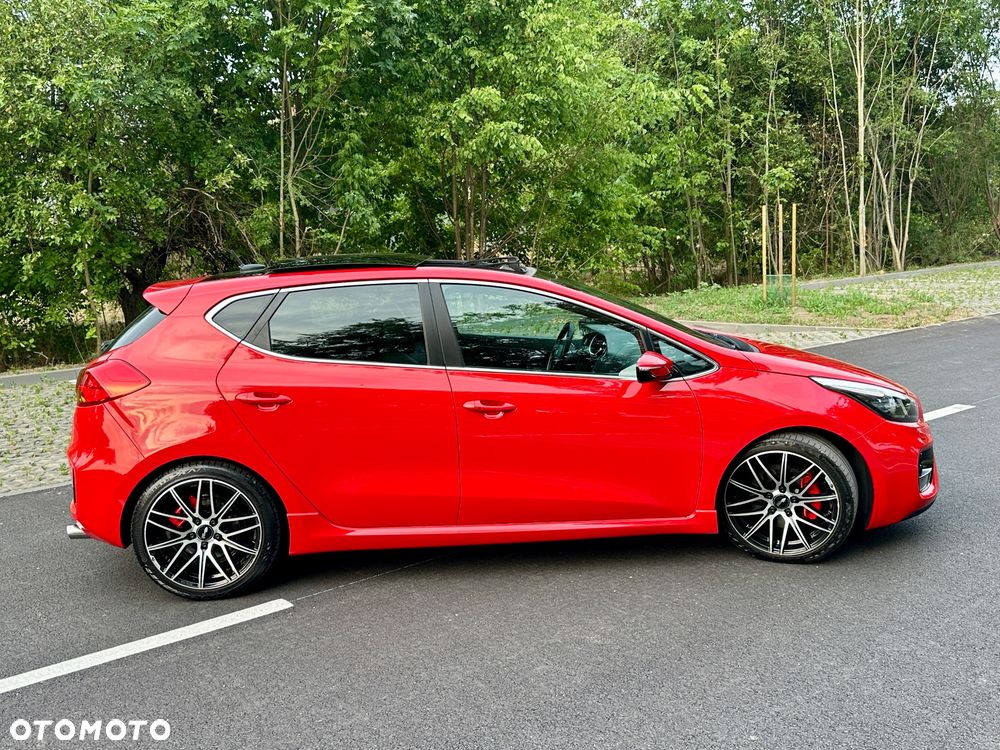 Kia Ceed 1.6 T-GDI GT L - 14